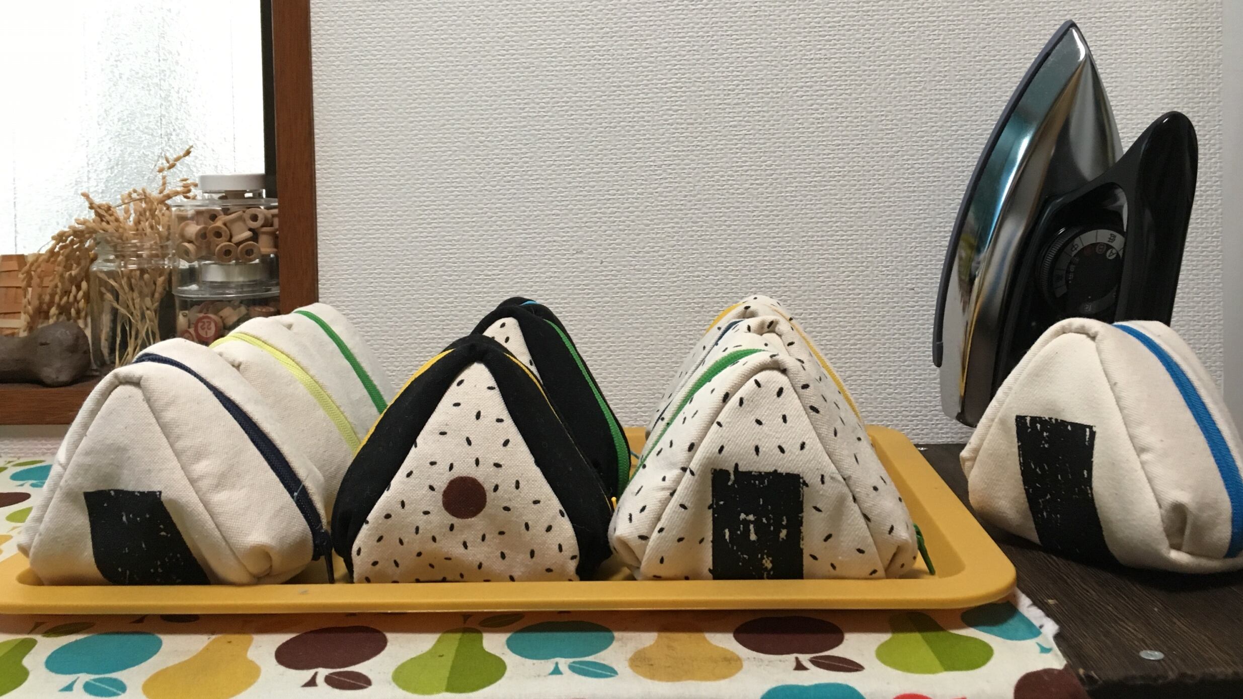 おにぎりポーチ | 山ナ鞄