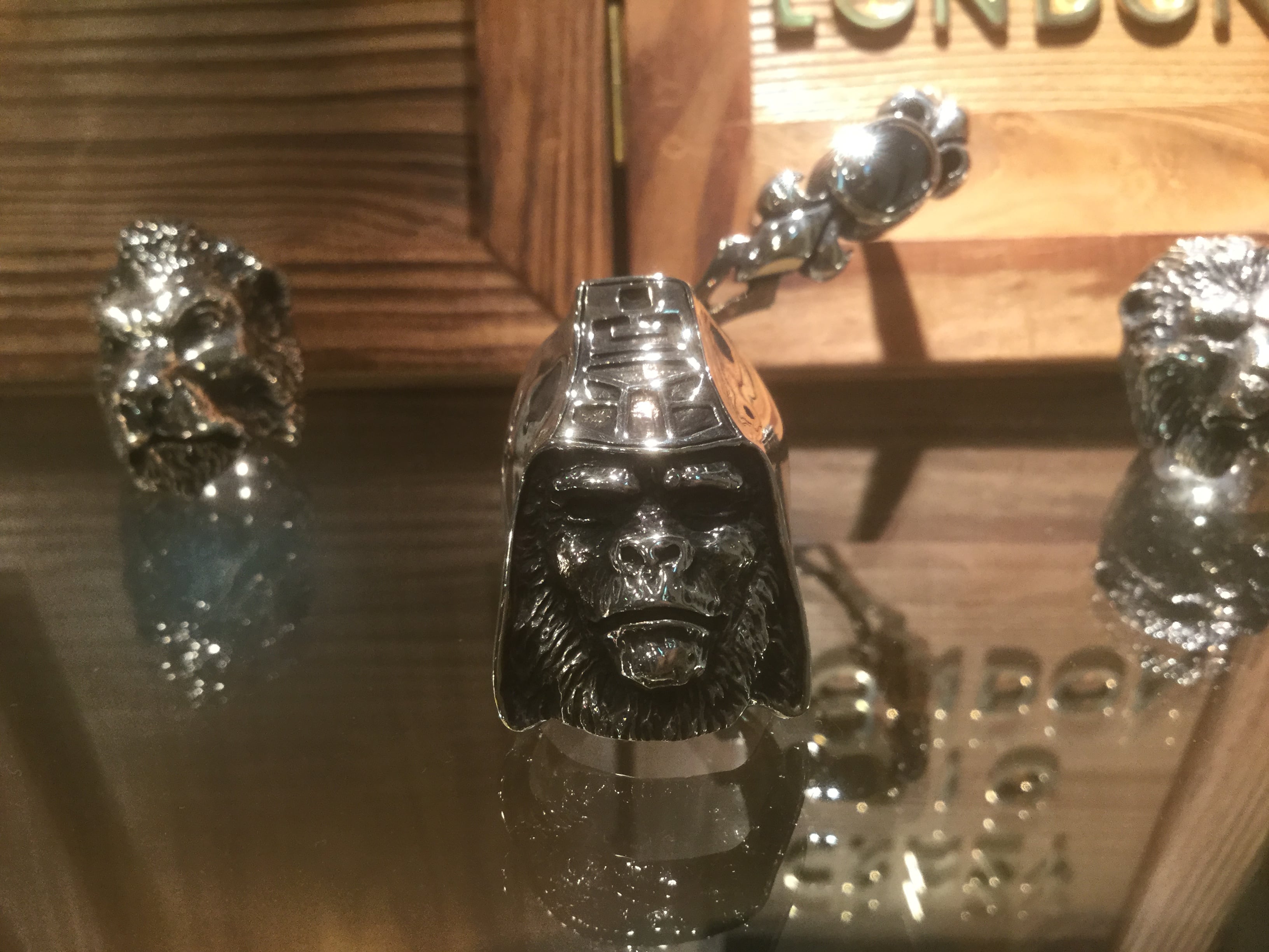 A BATHING APE CrazyPig PLANET OF THE APES 猿の惑星 A BATHING APE CrazyPig PLANET OF THE APES 猿の惑星
