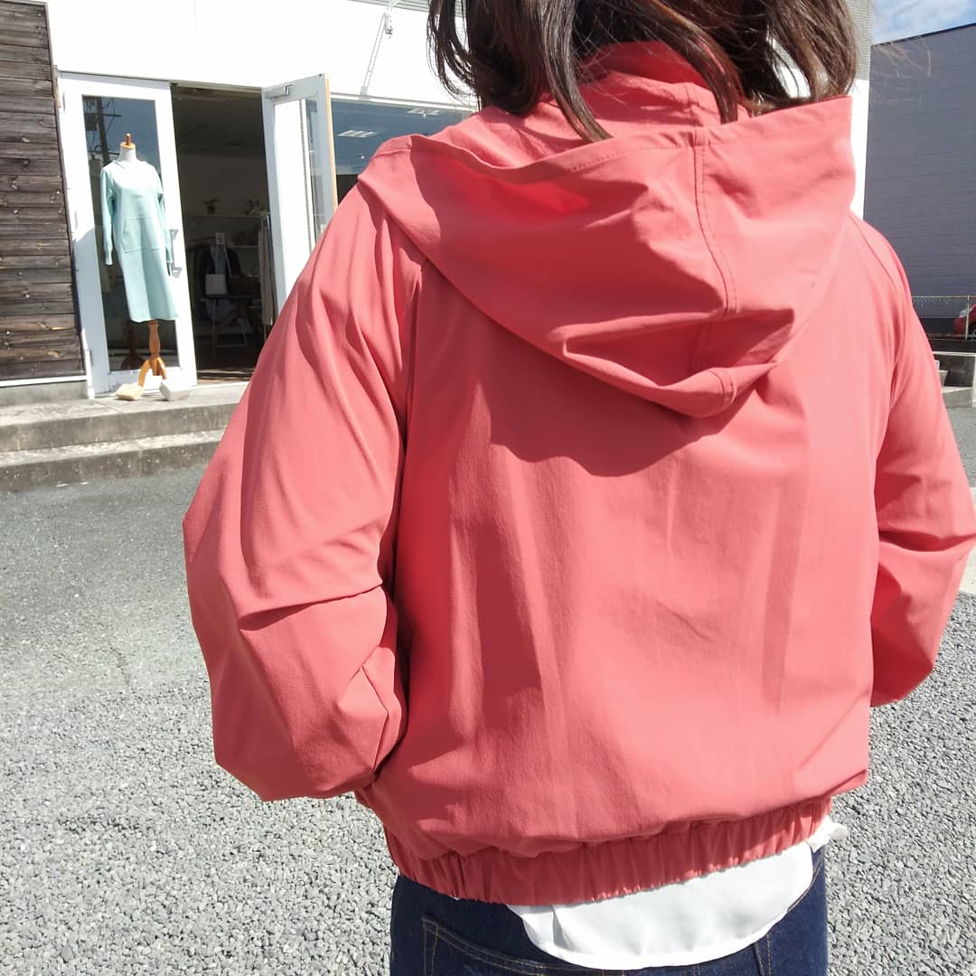 今年らしさアップ☆マウンテンパーカー！ | ONE+ONE STORE