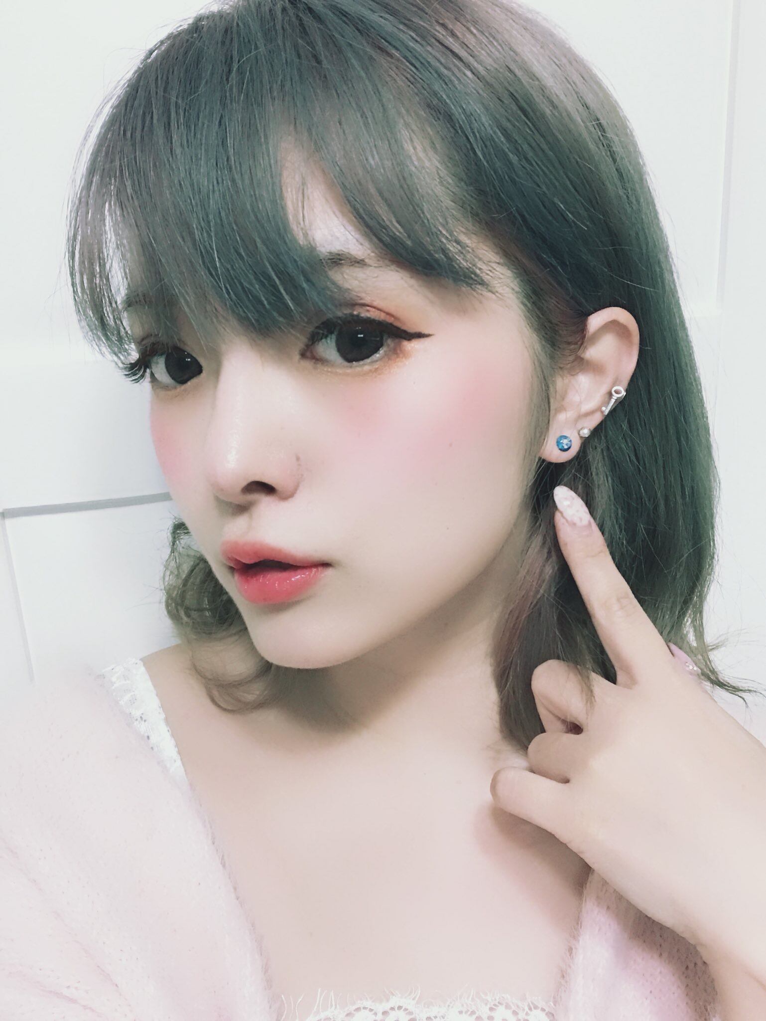 耳元に小さな海と人魚姫の思い出。「人魚姫の忘れ物ピアス