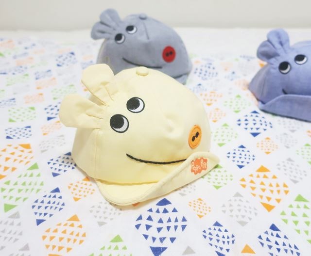 イギリスアニメのキャラクターpeppa Pigの帽子で ベビーの可愛さパワーアップ Arbre Colline