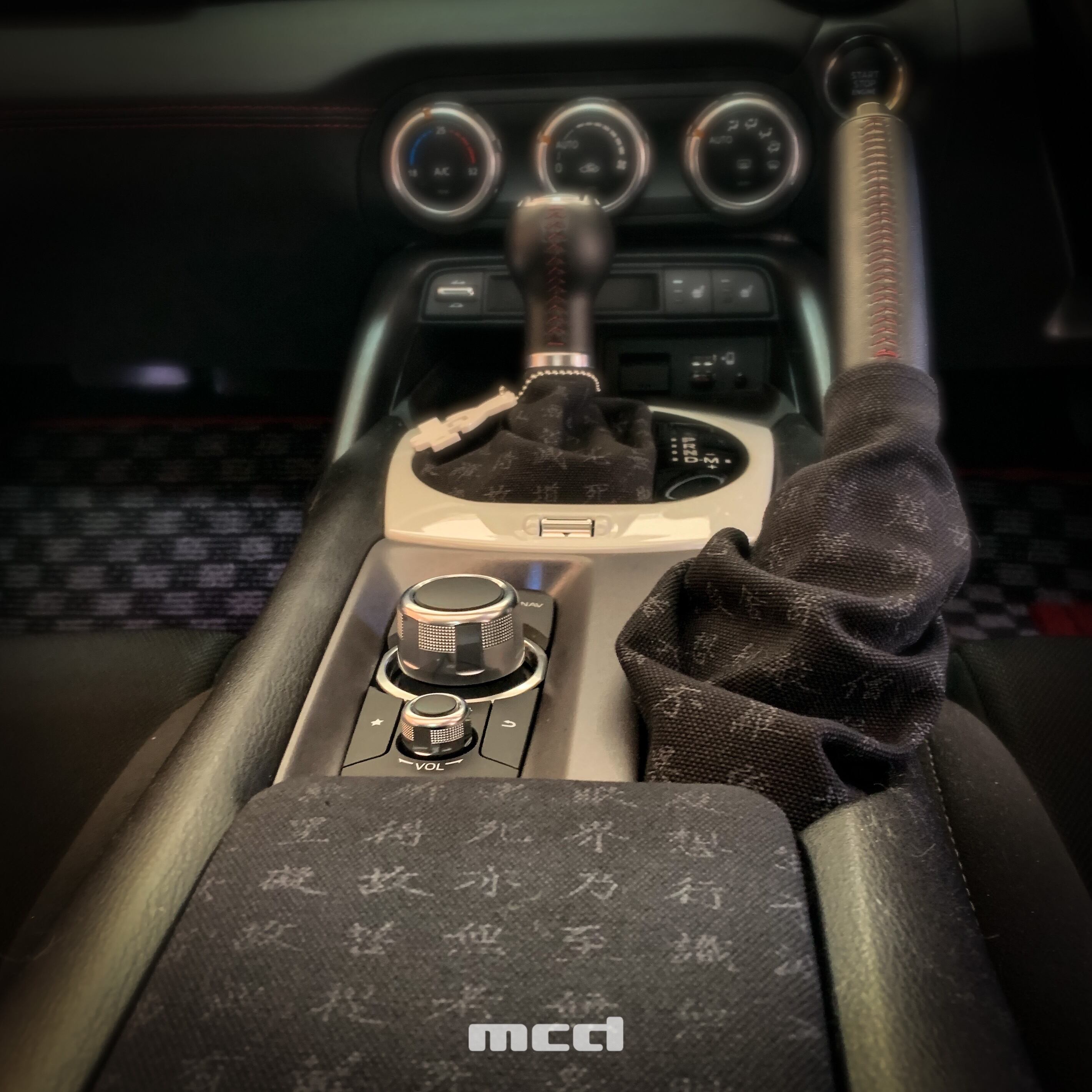 【NDロードスター】フェイクキーシリンダー マジックカーペットデザイン NDロードスター】フェイクキーシリンダー マジックカーペット