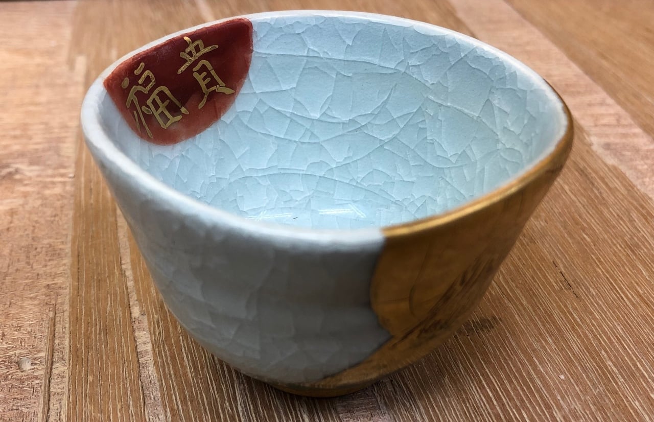 清水焼 茶器揃え｜白ではなかった理由──おもてなしのための内側