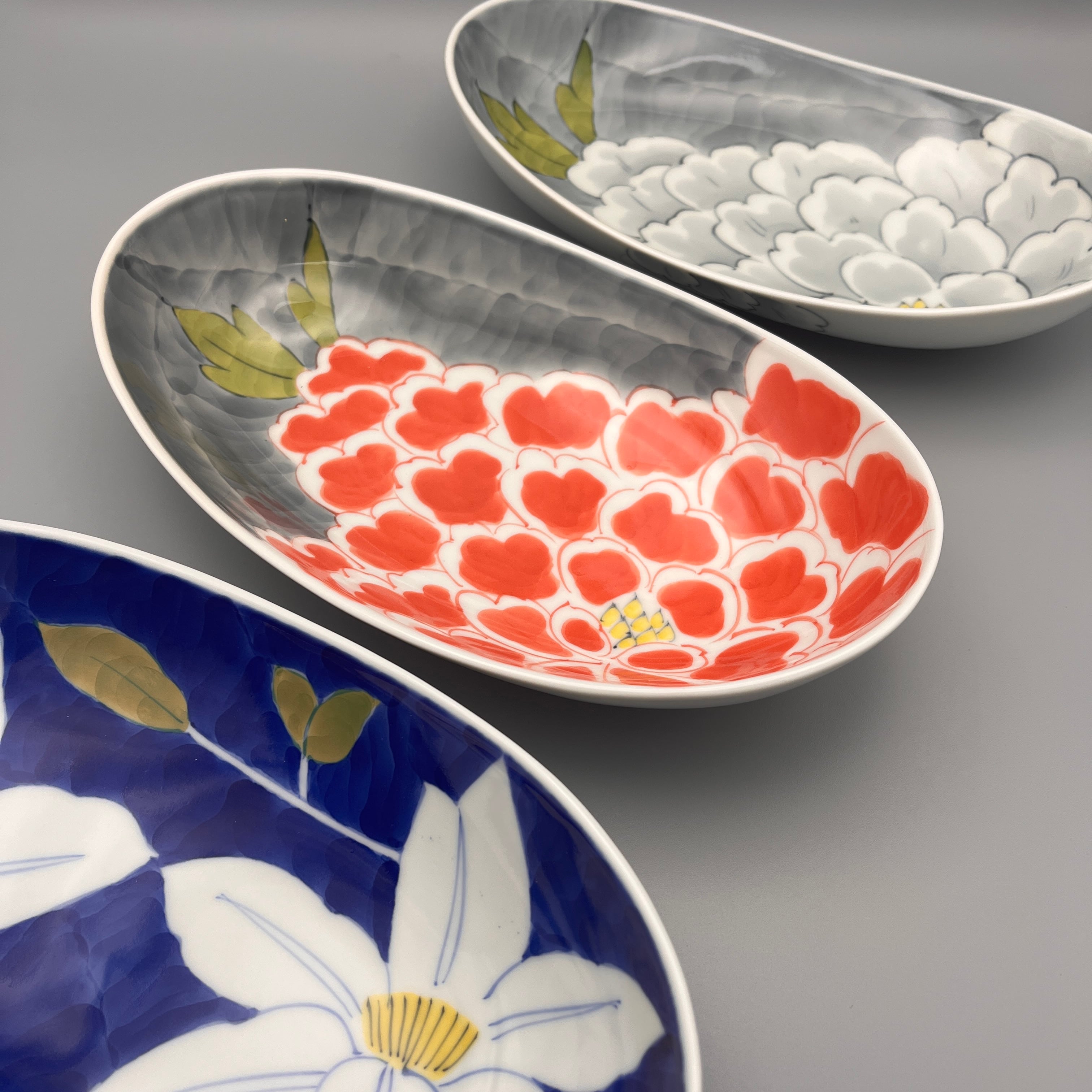 一部絵柄、食洗機対応絵具への変更のお知らせ | 有田焼～花の器～泰山