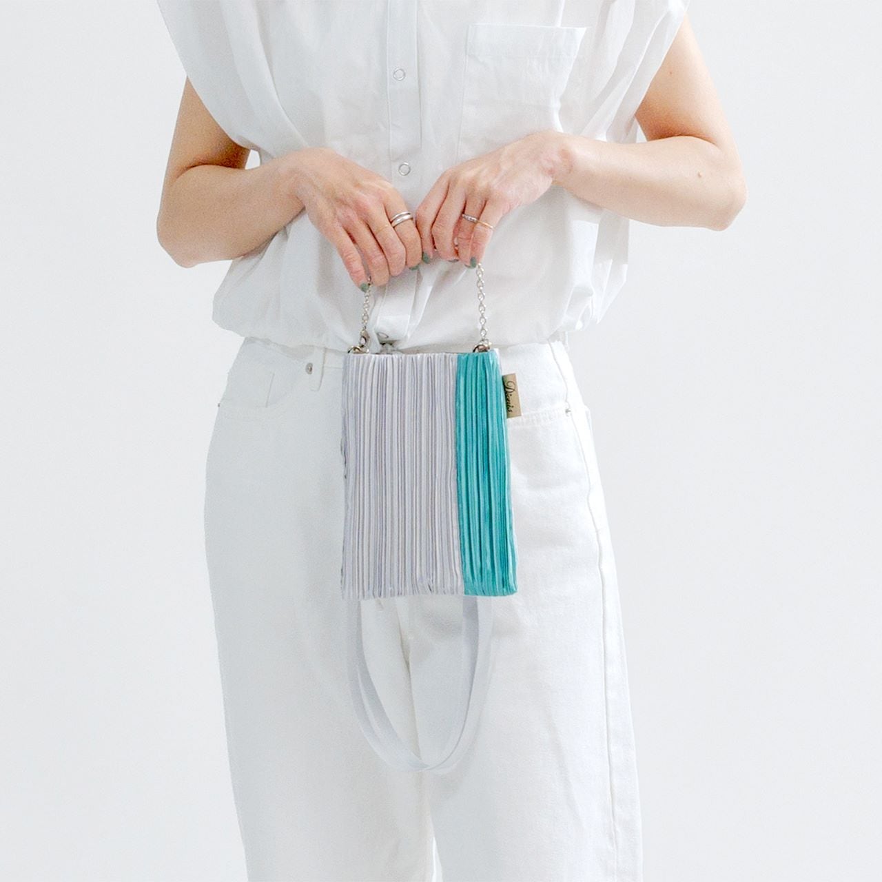 発売予告！【新発売】ディオニスの大人気バッグに新色登場！初夏らしさ