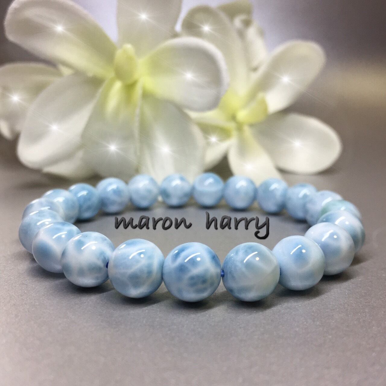 ⭐️大人気⭐️白蛇とんぼ玉・天然石ブレスレット•*¨*•.¸¸♬ | MARON