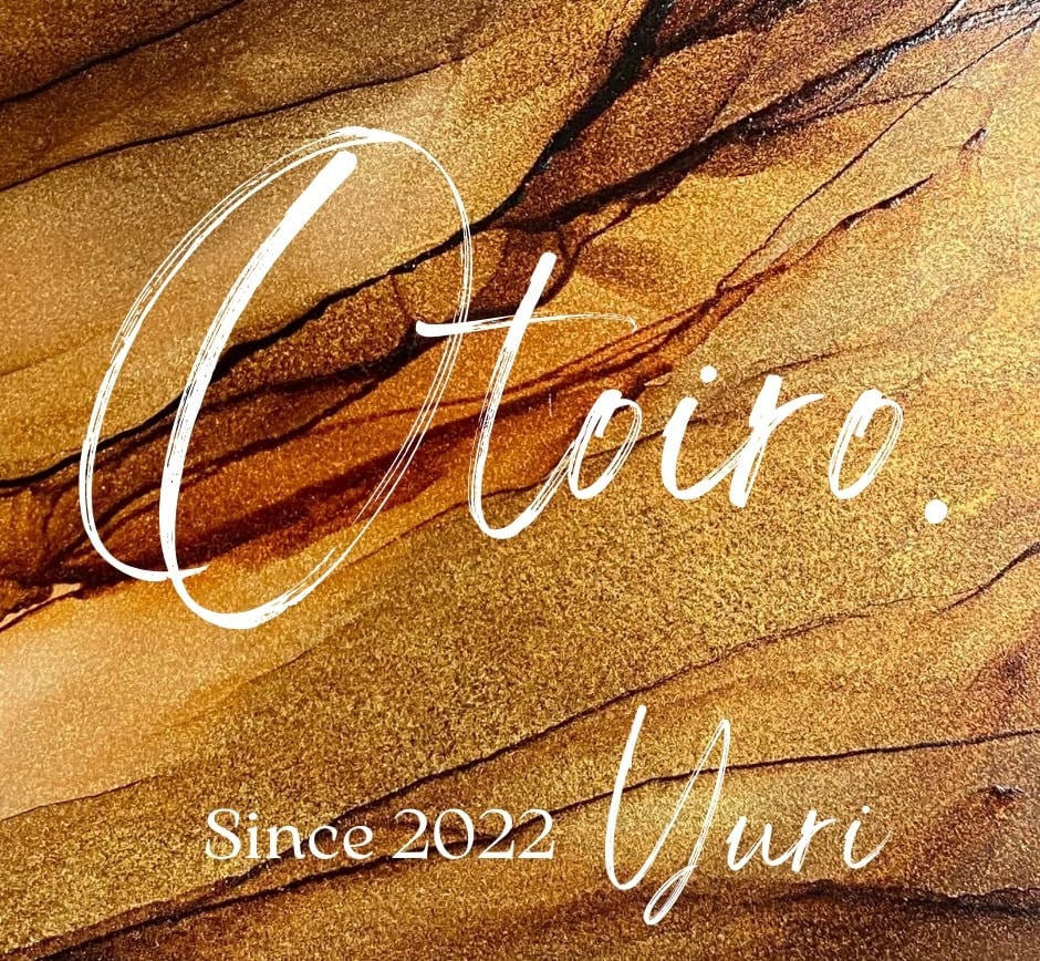 Oto. by Otoiro.