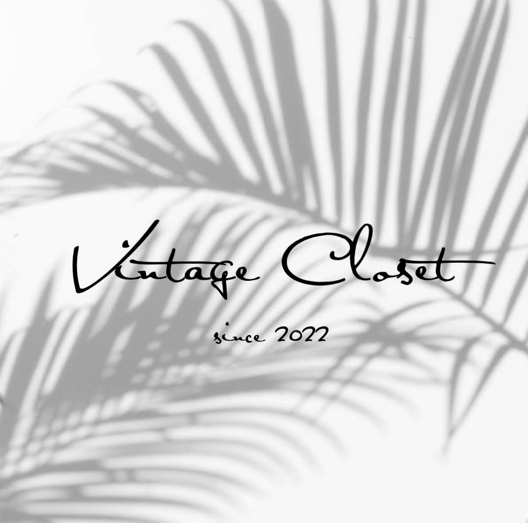 Vintage Closet 2022