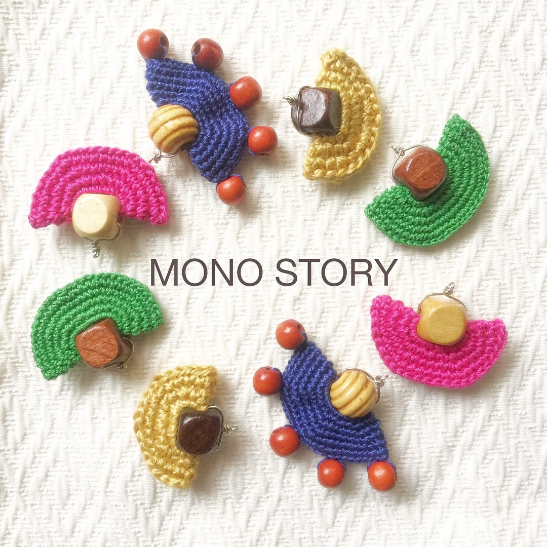 mono story