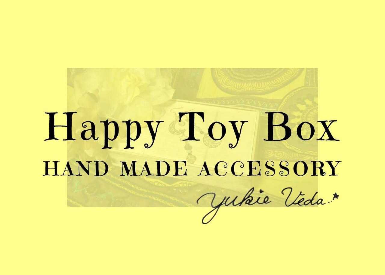 Happy Toy Box　手作りアクセサリー