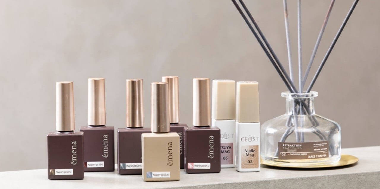 nailsaloniz