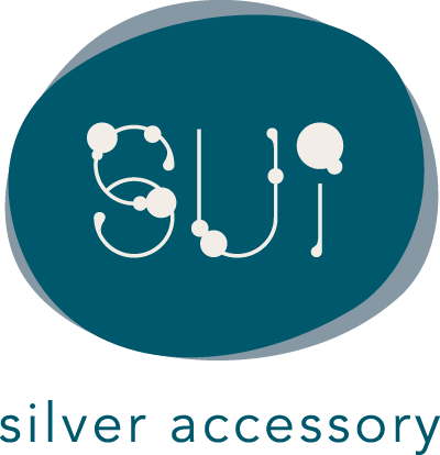 silver accessory sui