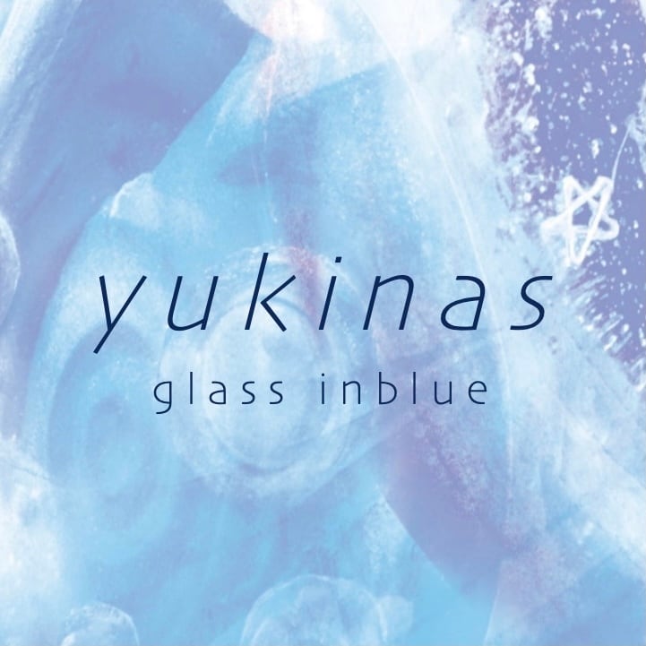 yukinas glass inblue