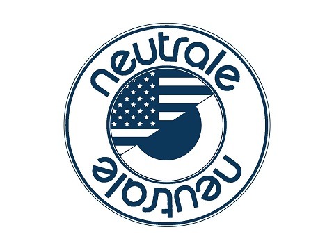 ニュートレイル Ｔシャツ スウェット ステッカー 服 NEUTRALE