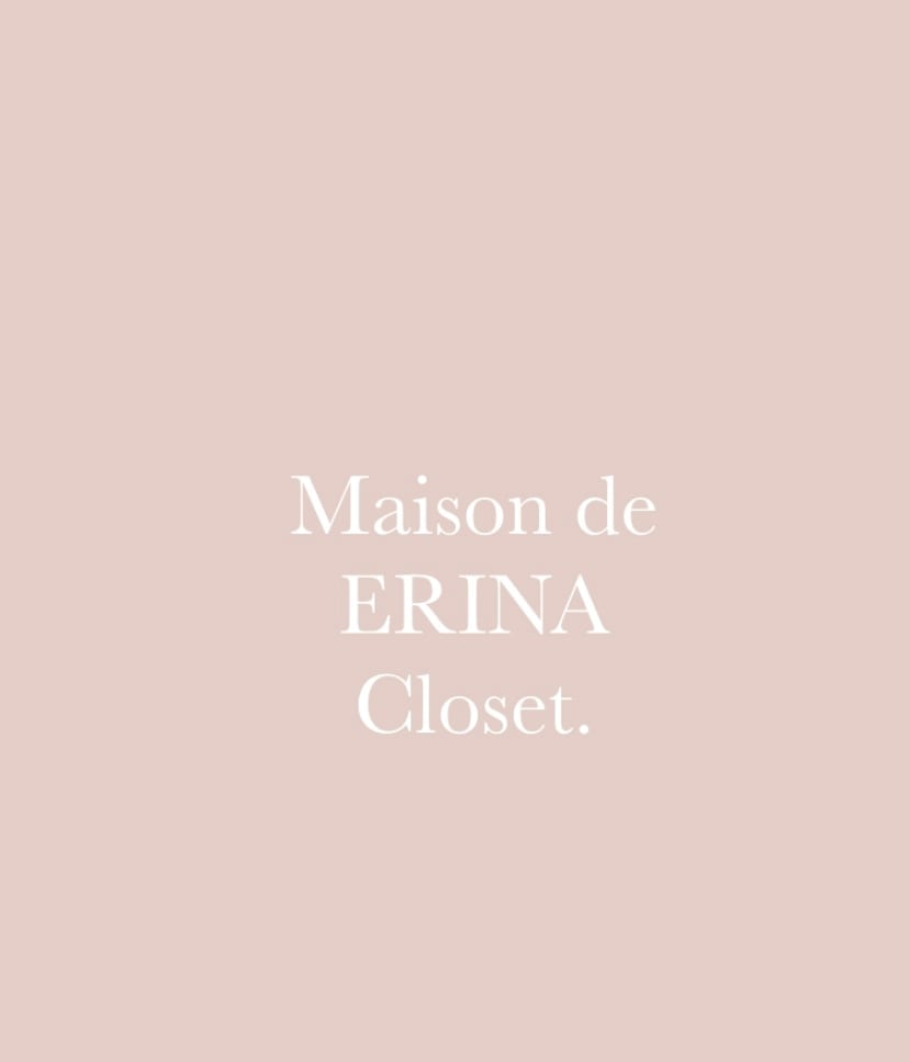 Maison de E closet.