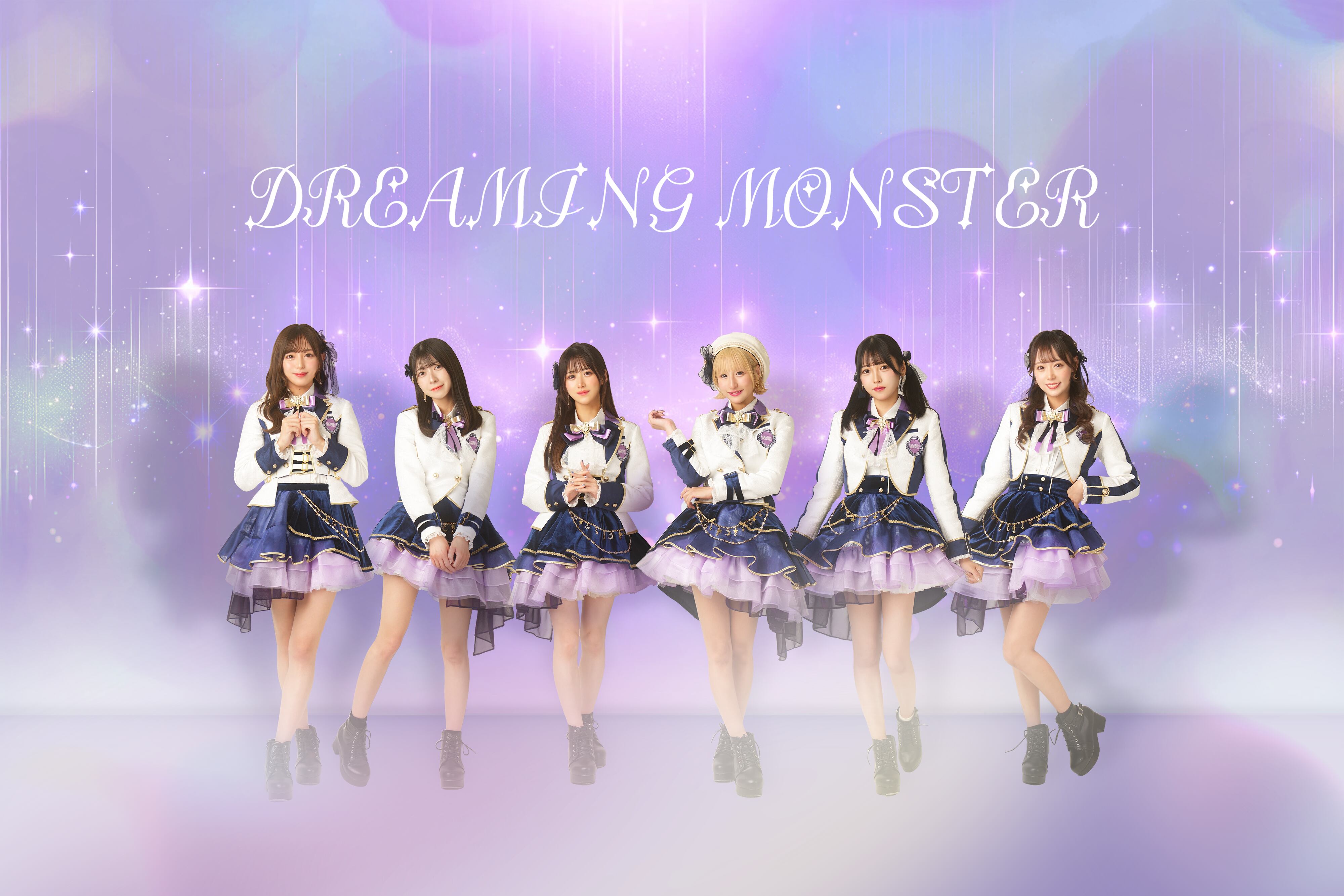 DREAMING MONSTER  OFFICIAL STORE