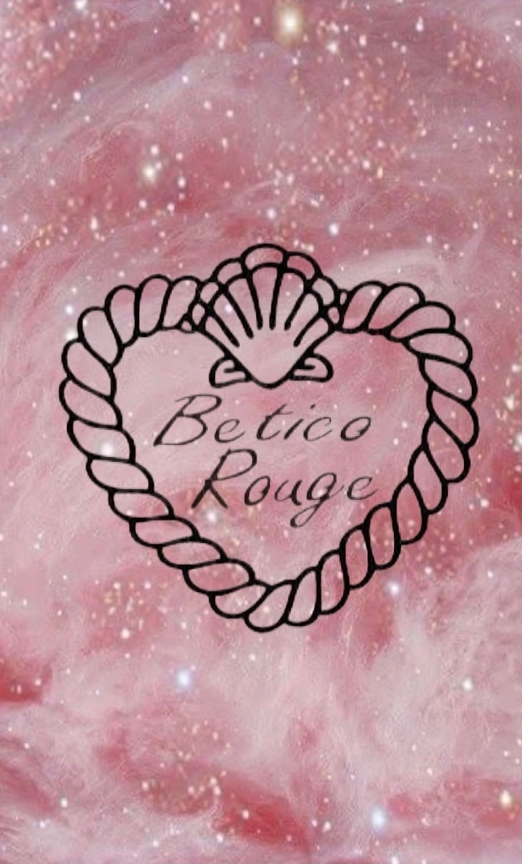 Betico Rouge Closet