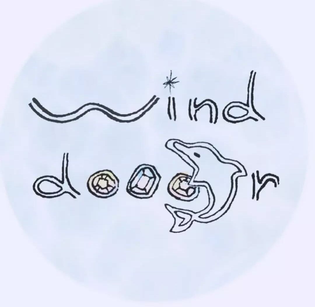 Wind dooor