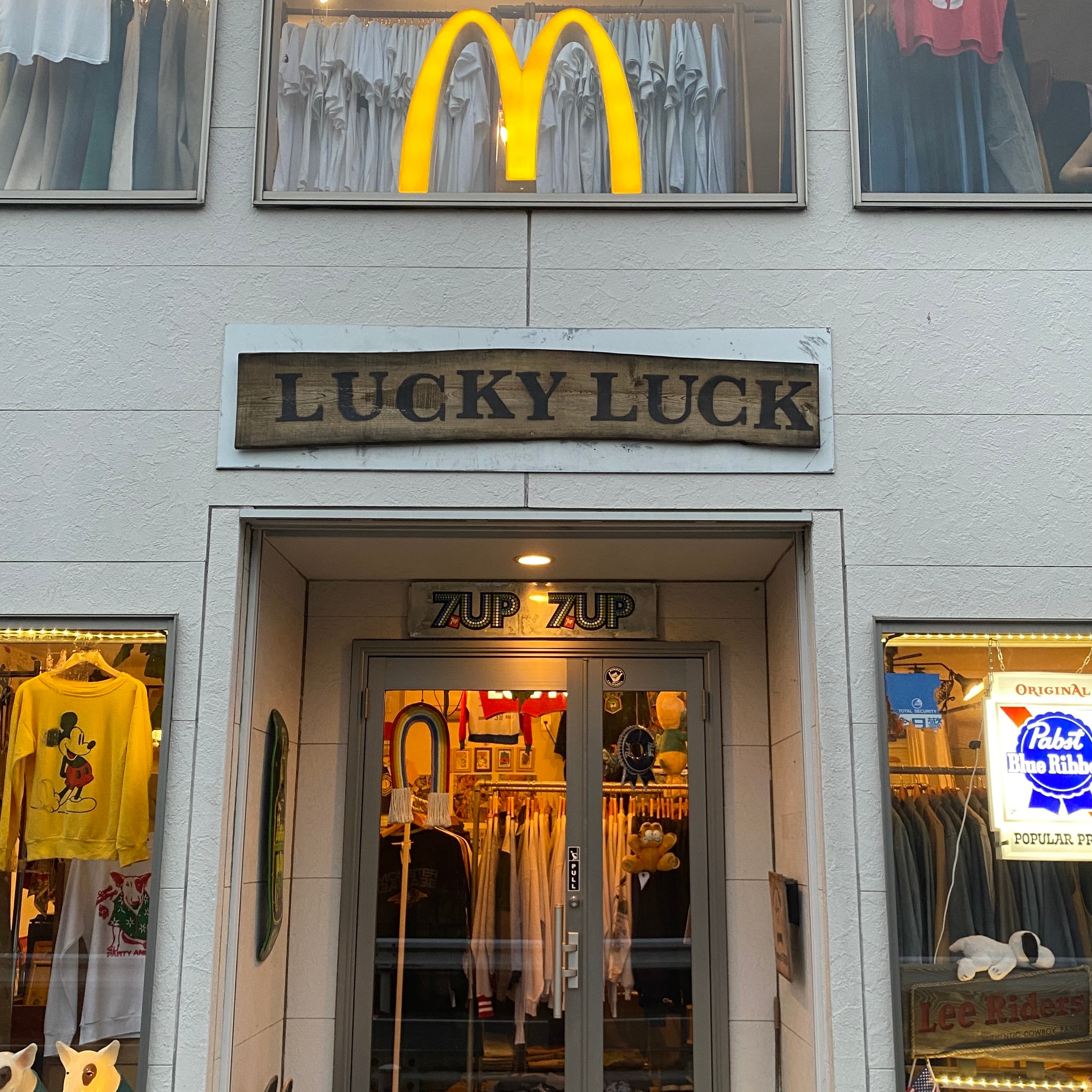 LUCKY LUCK