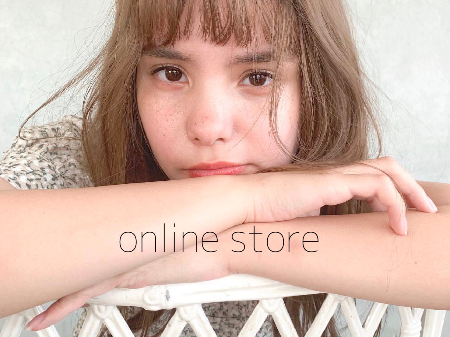 Louwe   Online  Store