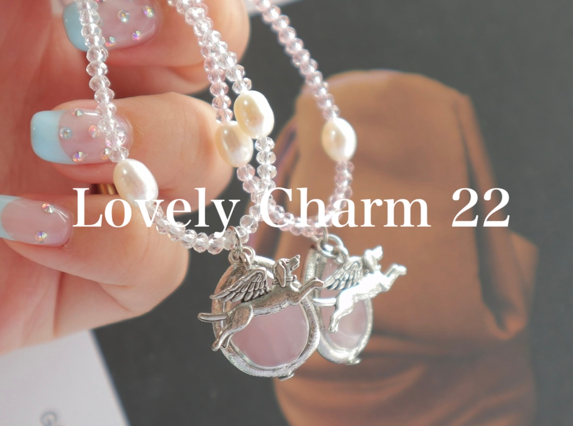Lovely Charm 22
