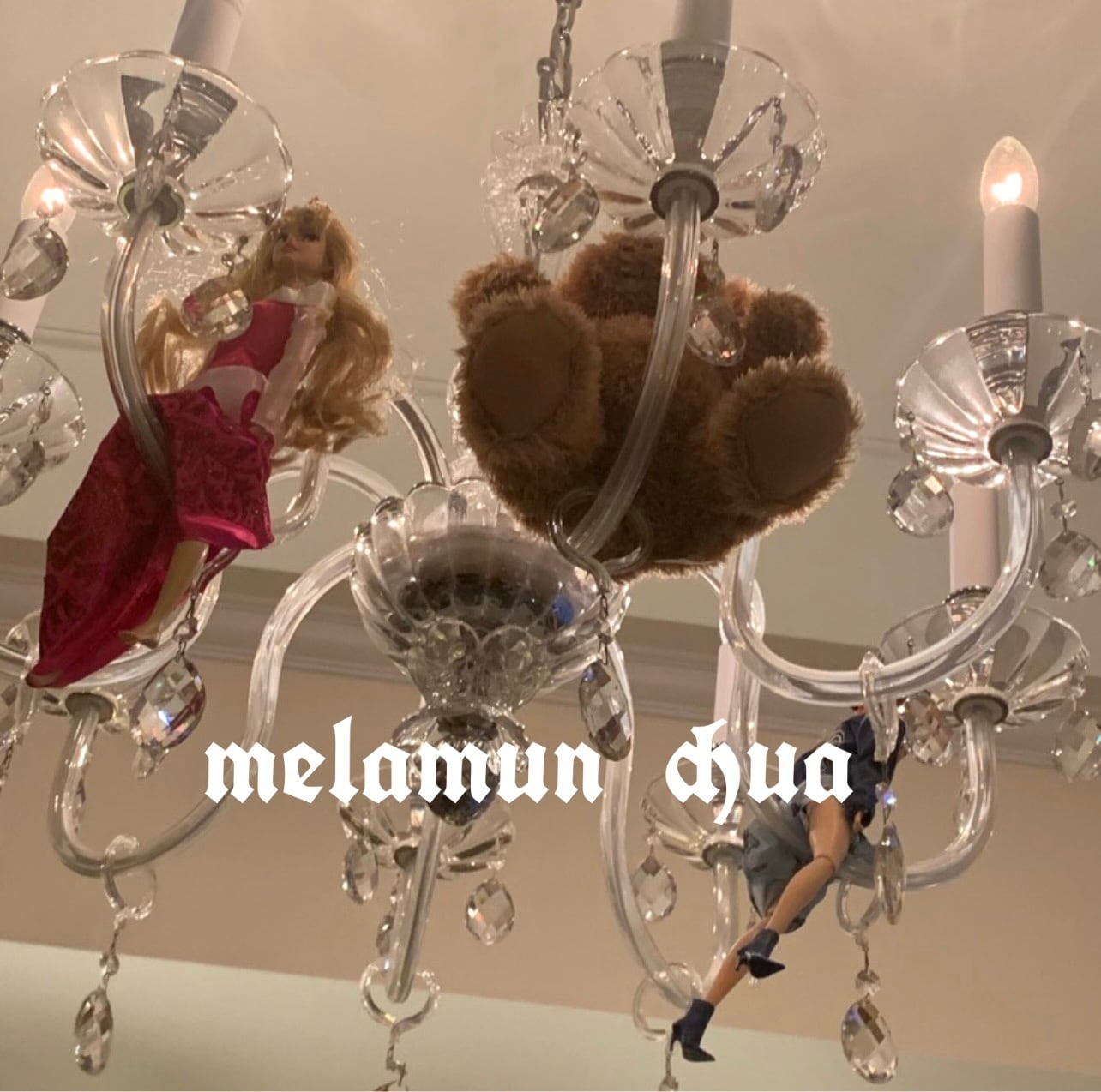 ꒰ঌ melamun chua ໒꒱