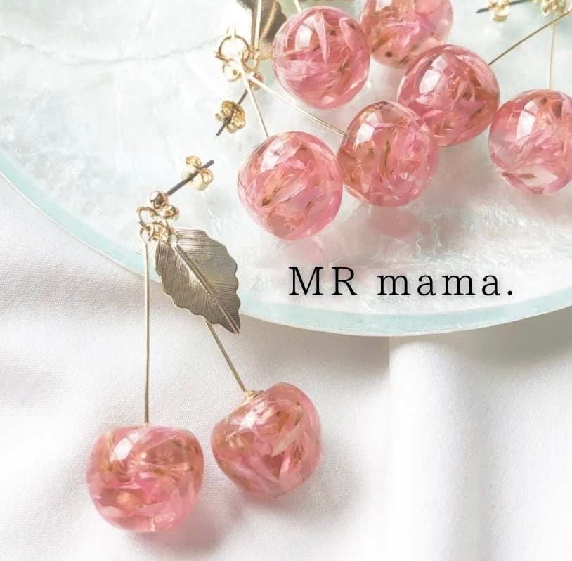 MR mama.